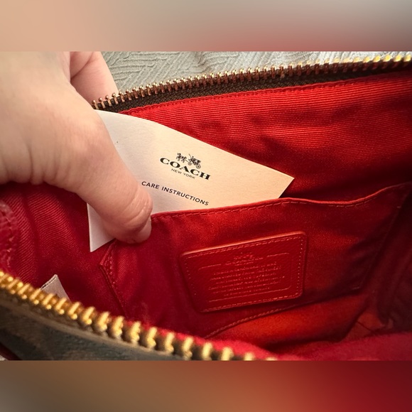 NWT Coach Crossbody Bag - Picture 6 of 6